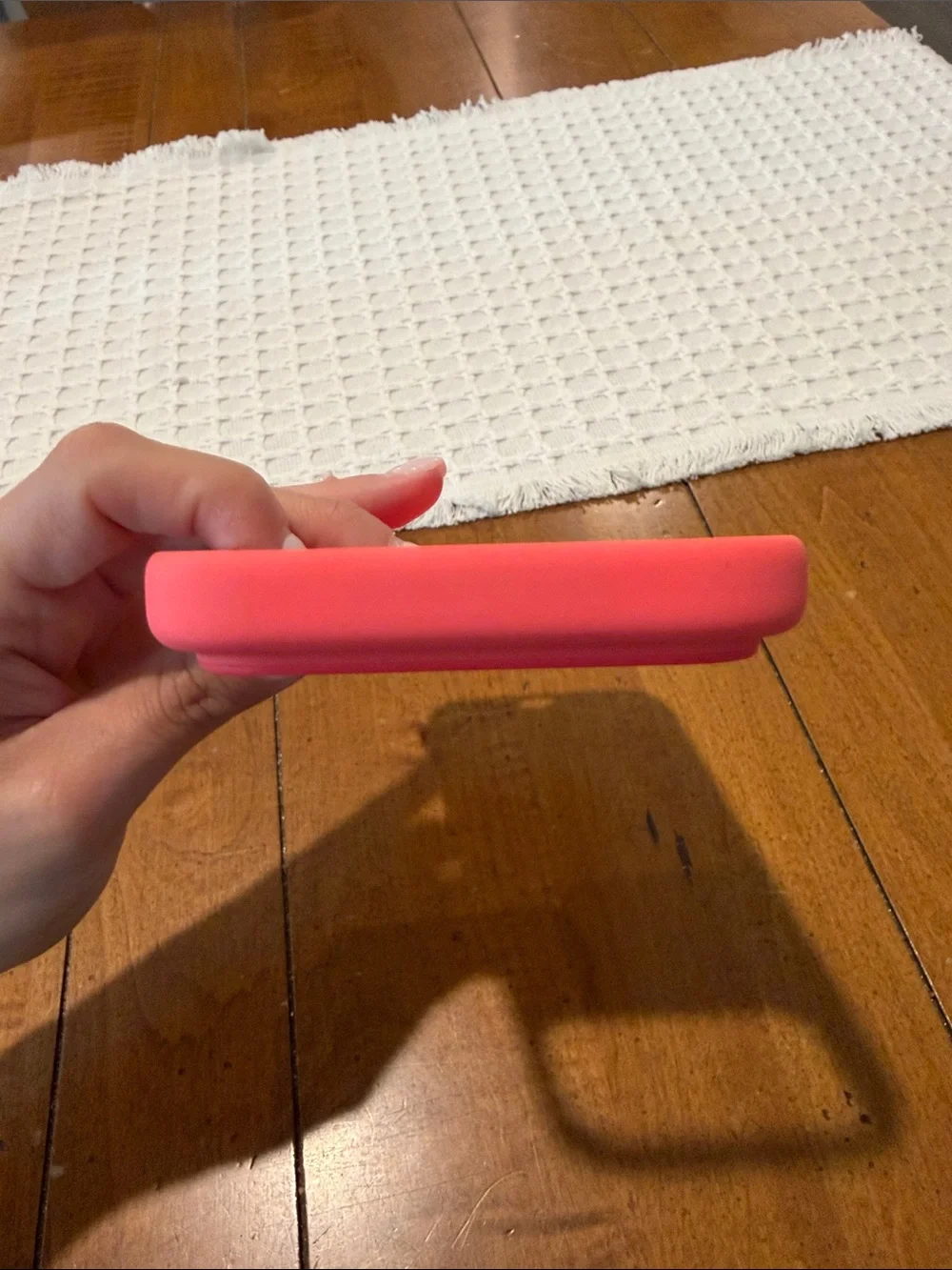 Apple Silicone iPhone Case Bright Guava